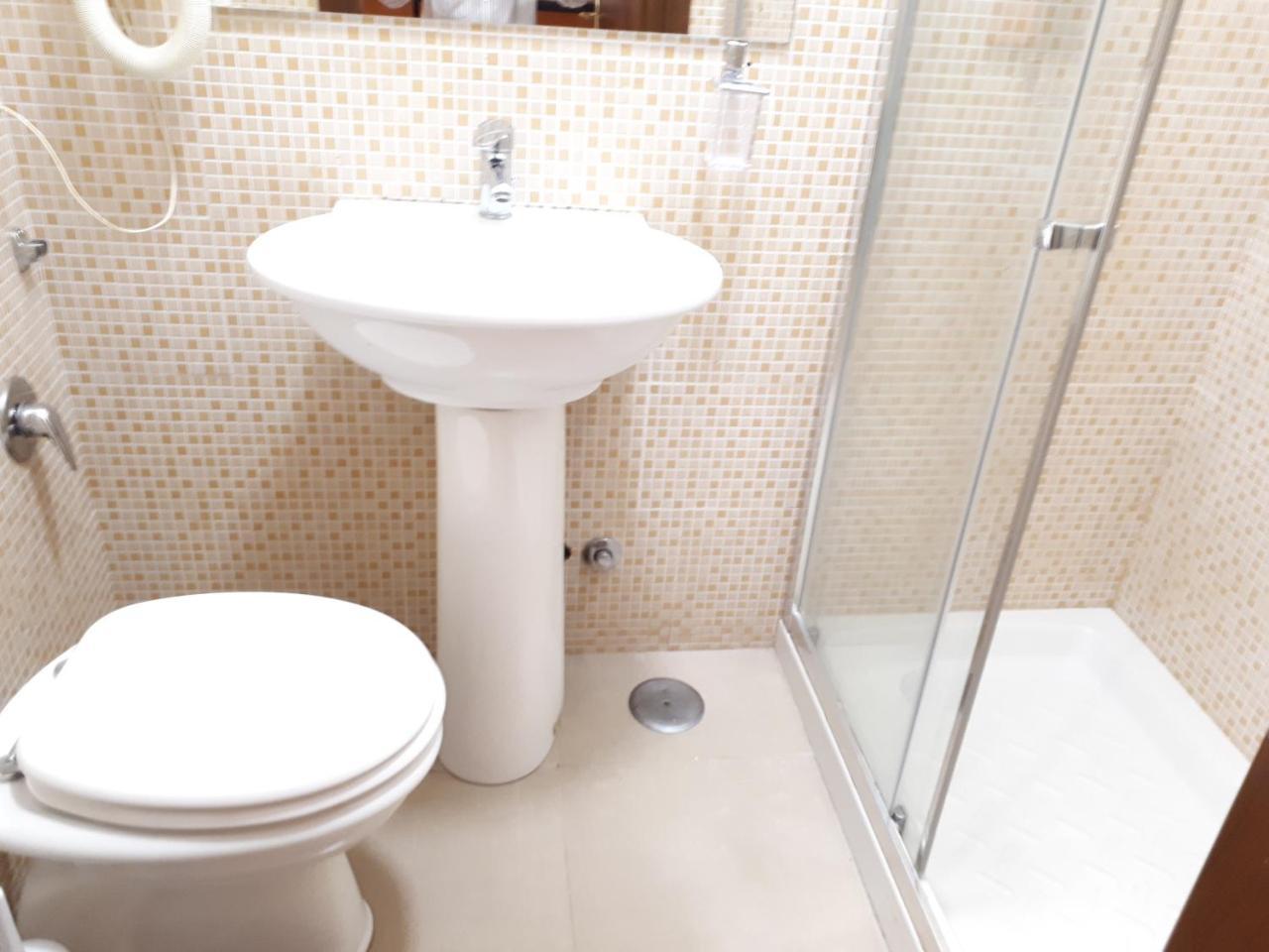 Roma Guest House Ngoại thất bức ảnh